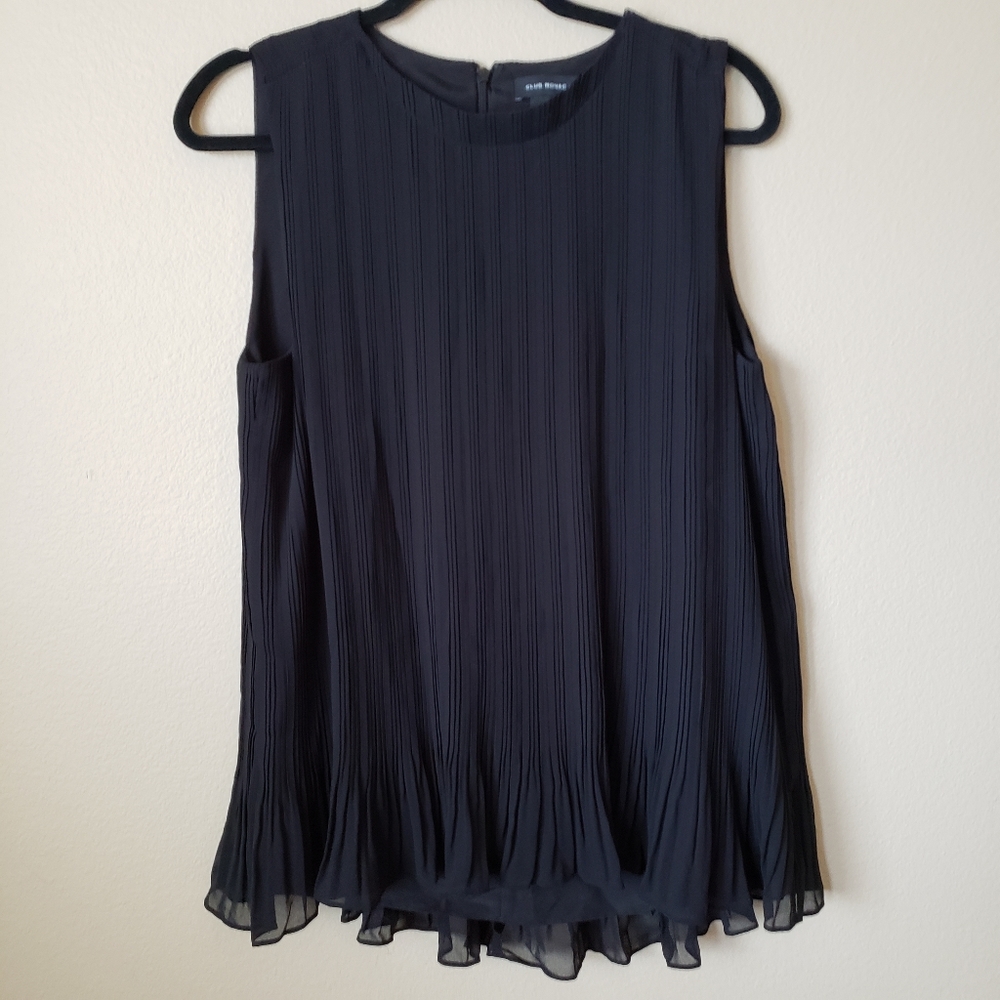 NWT Club Monaco Pleated Sleeveless Swing Top